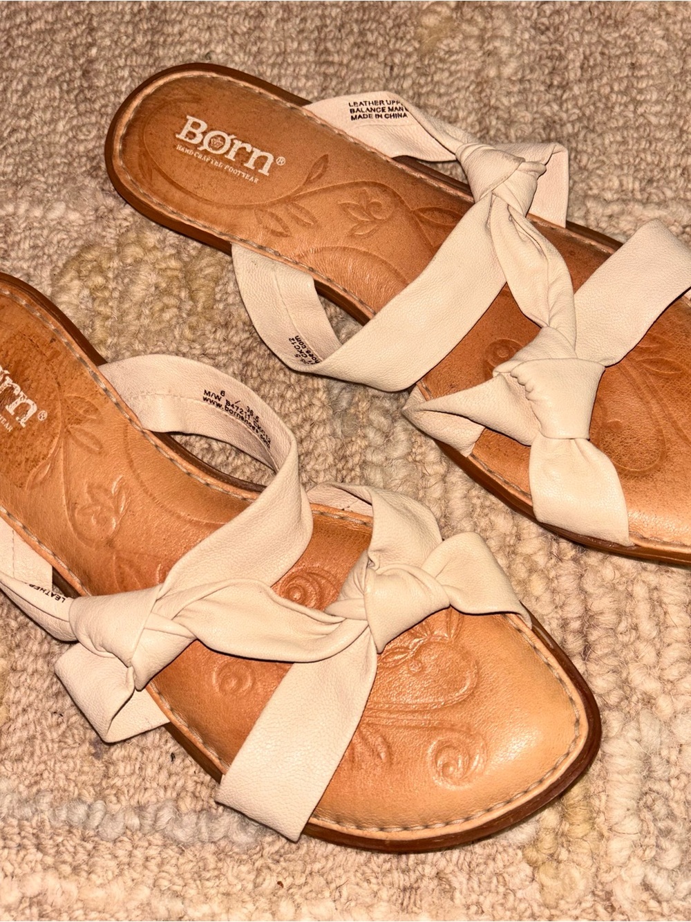 Born Cream Knot Leather Slide Sandals Comfort Women’s 6